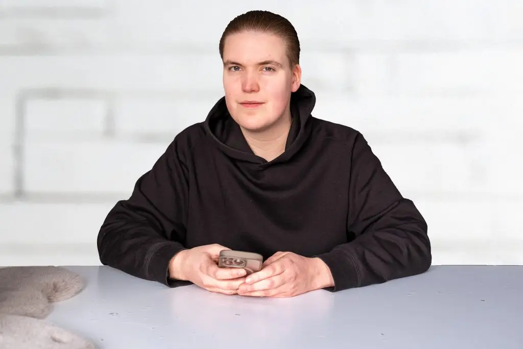 clarkyaqua Portrait - Social Media Experte